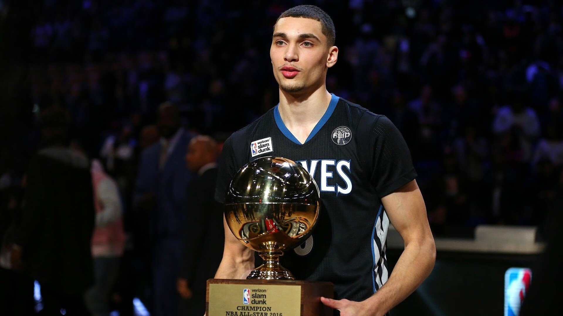 欧宝体育-穆雷在澳大利亚队比赛中高光表现，比分优势明显引发热议！